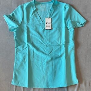 Figs Women's Turquoise Short Sleeve Top